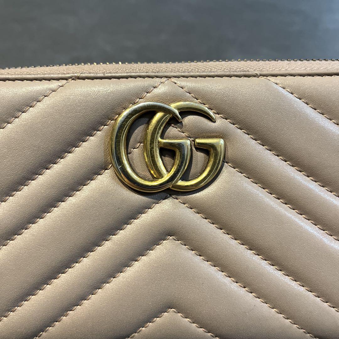 GUCCI 長財布 GGマーモント キルティング エンボス ベージュ