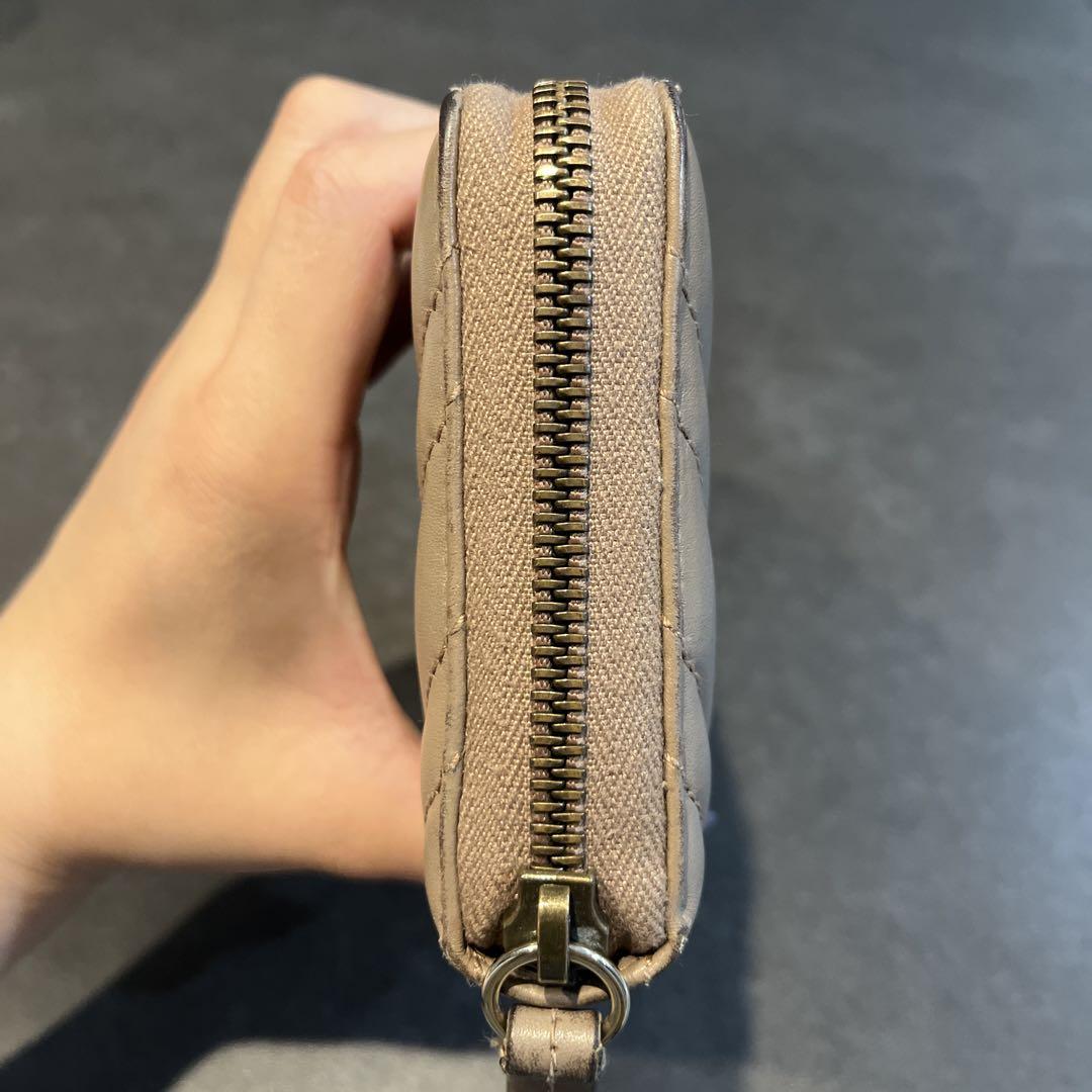 GUCCI 長財布 GGマーモント キルティング エンボス ベージュ