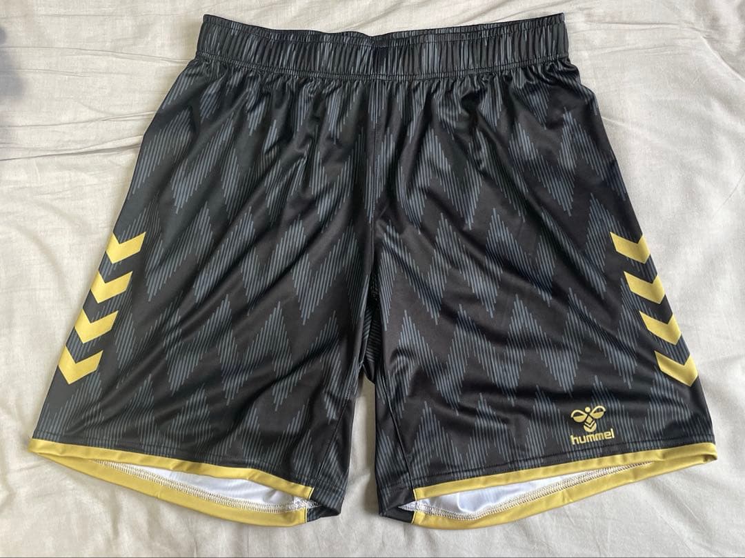 興国高等学校 男子バレーボール部 ゲームパンツ バレーボール バレーL HUMMEL