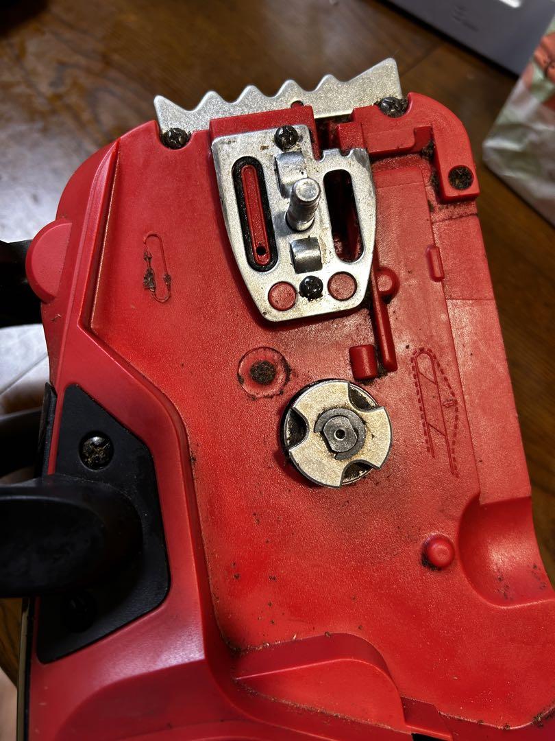 最終値下げ！コメリ ＵＢＥＲＭＡＮＮ　５０Ｖチェーンソー