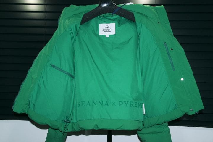 PYRENEX × ROSEANNA ピレネックス ショートダウンジャケット PYRENEX × ROSEANNA ピレネックス ショートダウンジャケット