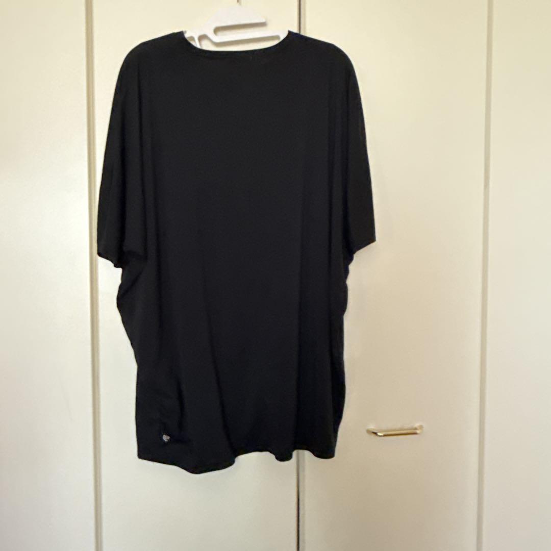 美品★スリア　Tシャツ　ブラック　ヨガ　オーバーサイズ