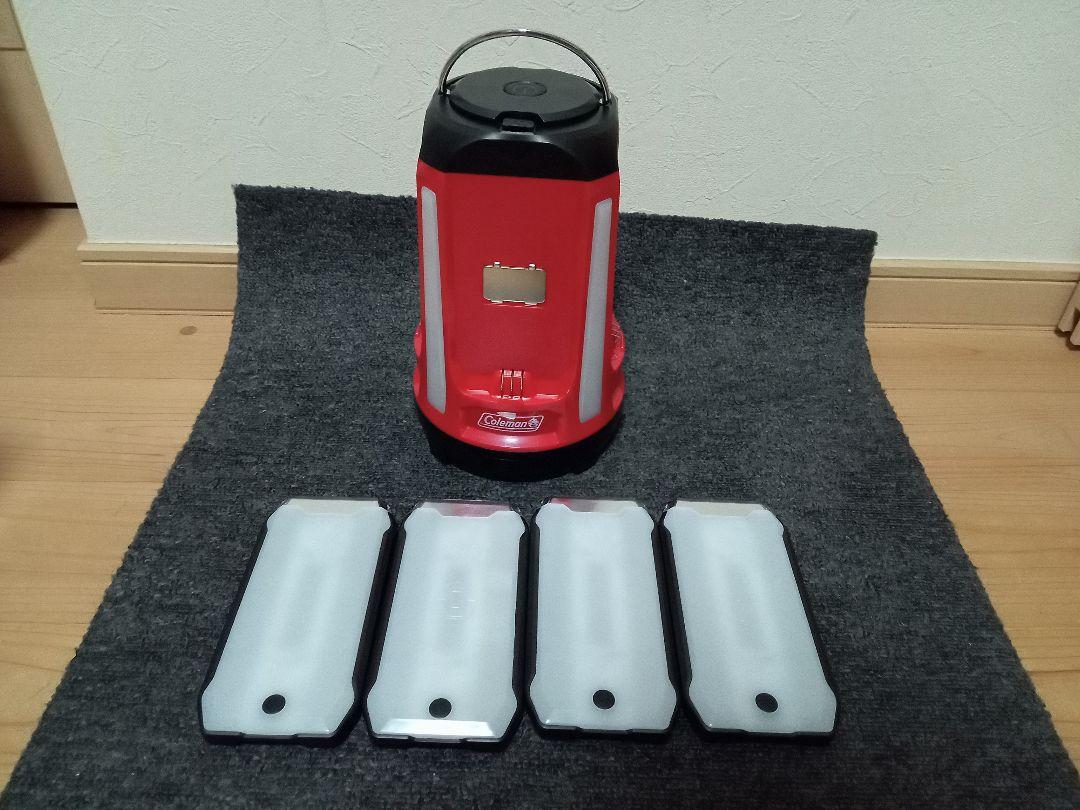 コールマン　マルチパネルランタン 800ルーメン 電池式/USBポート付