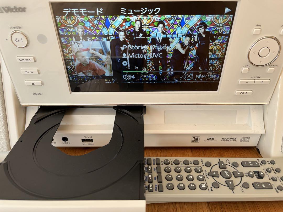 液晶付きCD  iPodコンポ　NX-TC7 リモコン付きビクター　Victor