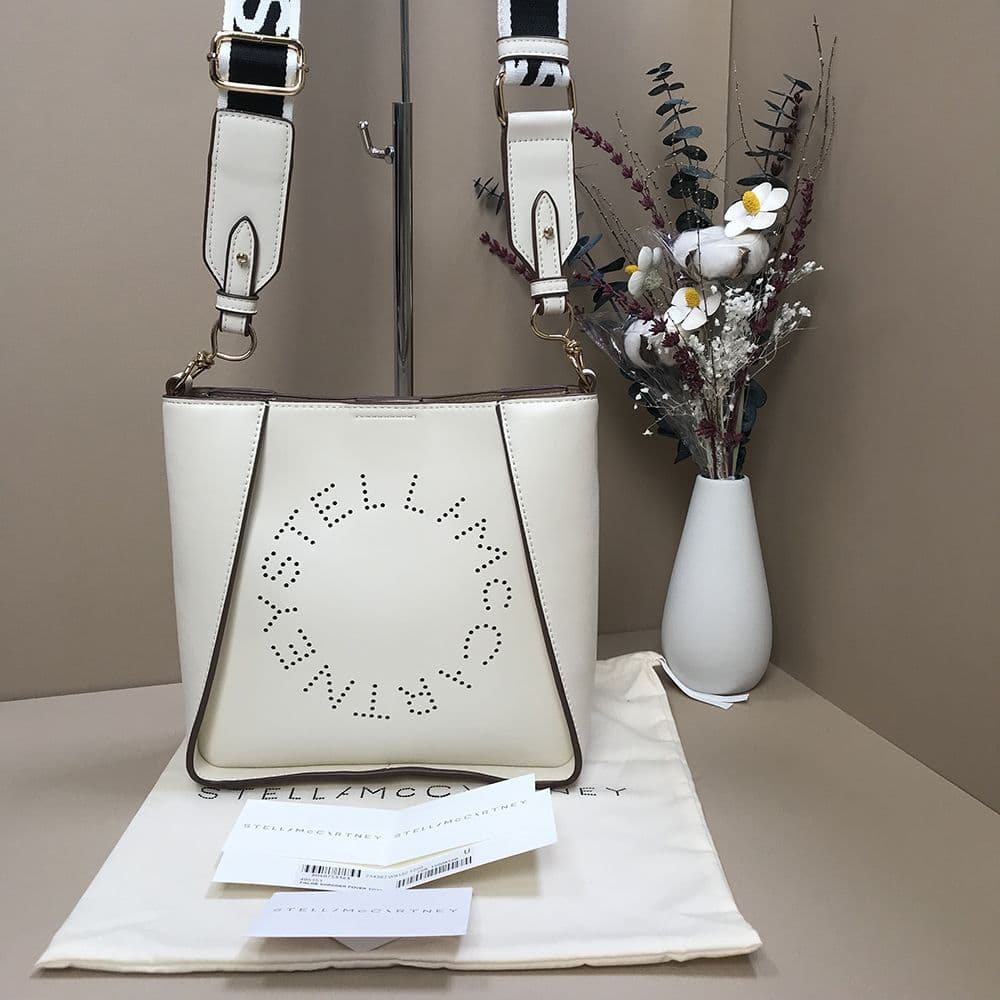 メーカー包装済】 値下!!ステラマッカートニー ショルダーバッグ