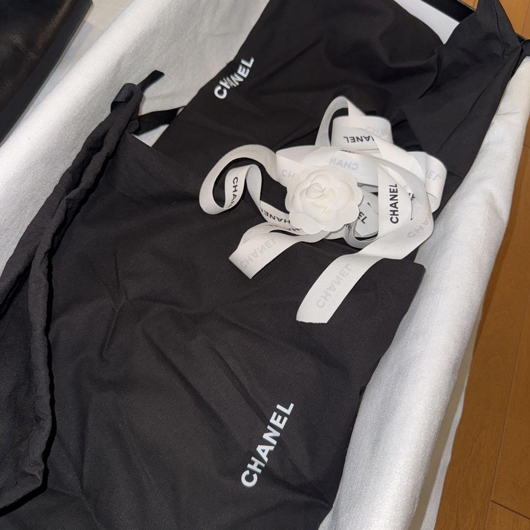 シャネルCHANELブラックBLACKロングチェーンブーツ革靴女性婦人港区20c