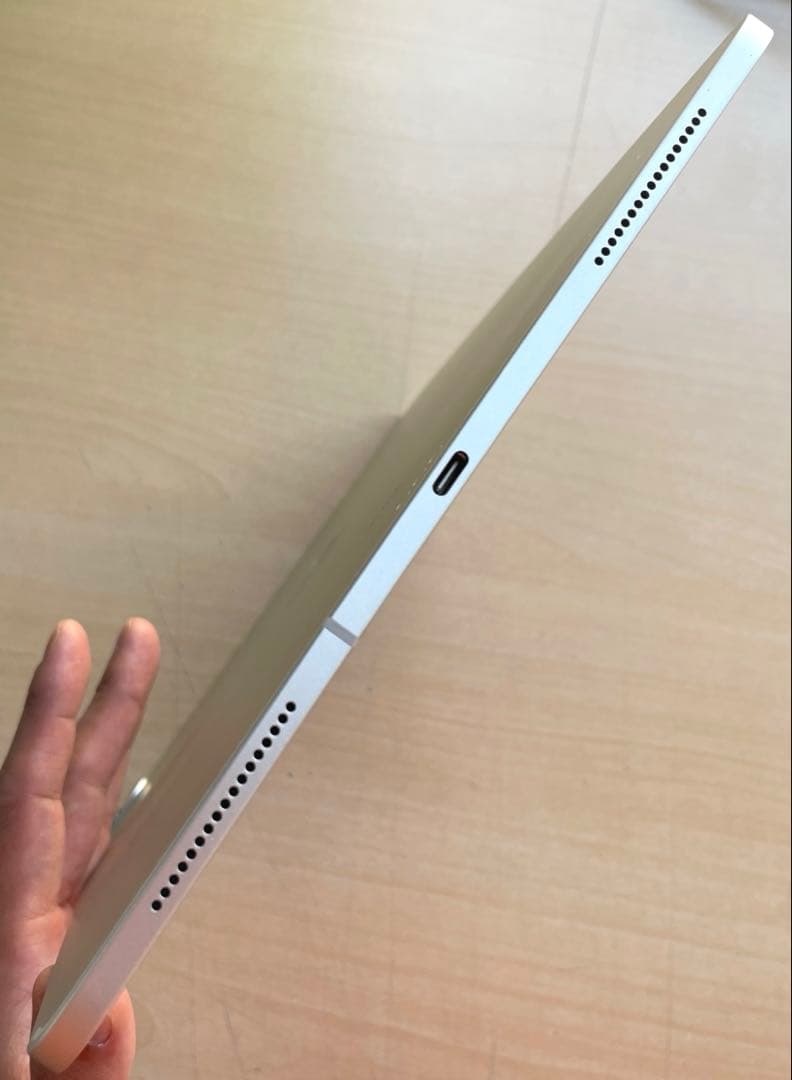 iPad Pro 第4世代 cellular 128GB 超美品 ほぼ未使用品 iPad Pro 第4世代 cellular 128GB 超美品 ほぼ未使用品