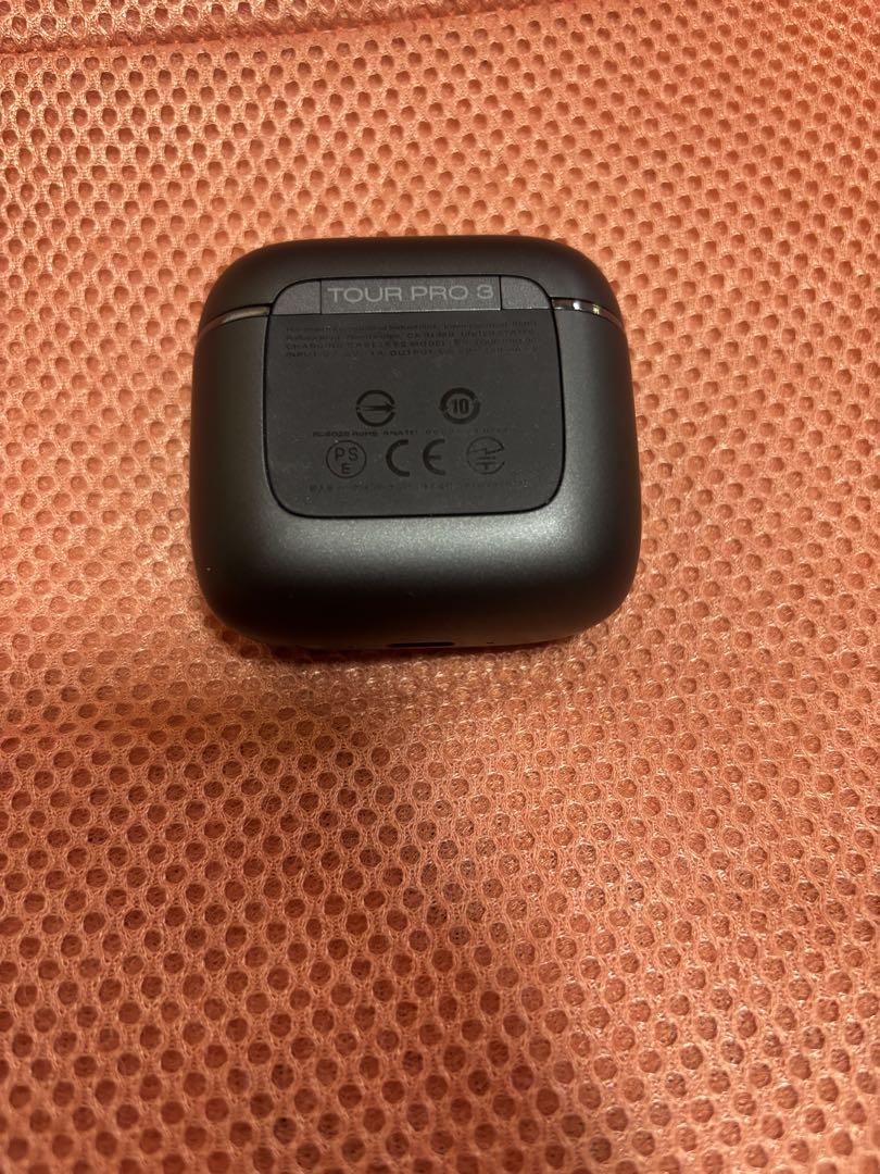 JBL Tour Pro 3 ワイヤレスイヤホン
