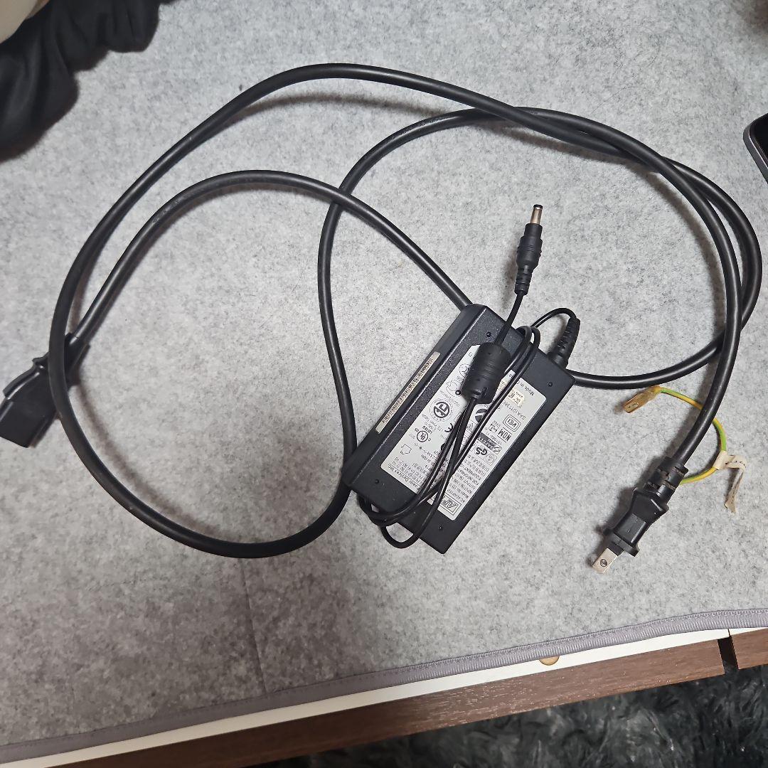 コントローラー付き ジャンク品目立った傷や汚れなし