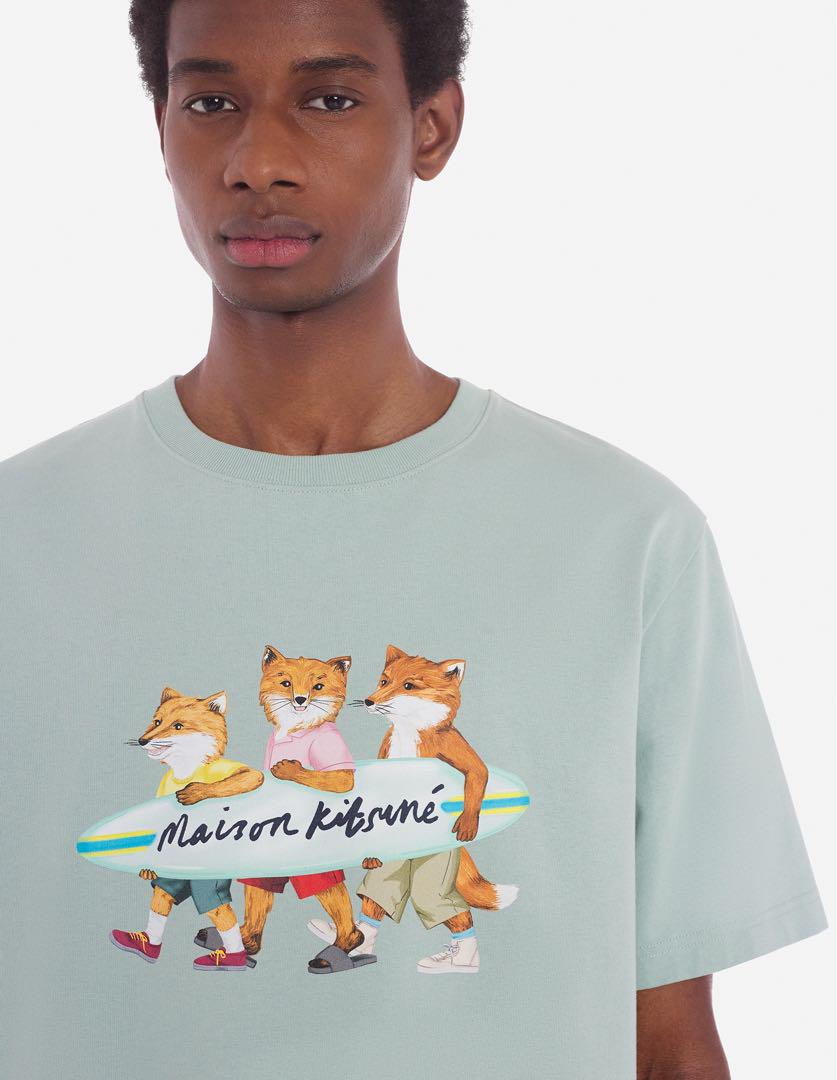 [MAISON KITSUNE] サーフィン フォックス Tシャツ ☆送料込☆ Maison Kitsune Surfing Foxes Comfort T-Shirt - MM00120KJ-P417