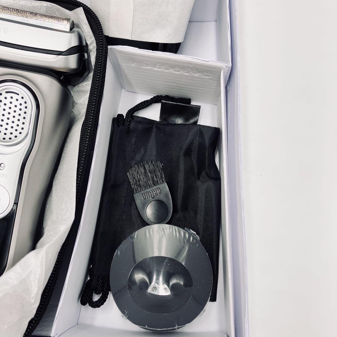 新品未使用 ブラウン Braun シェーバー シリーズ9 9345s-V