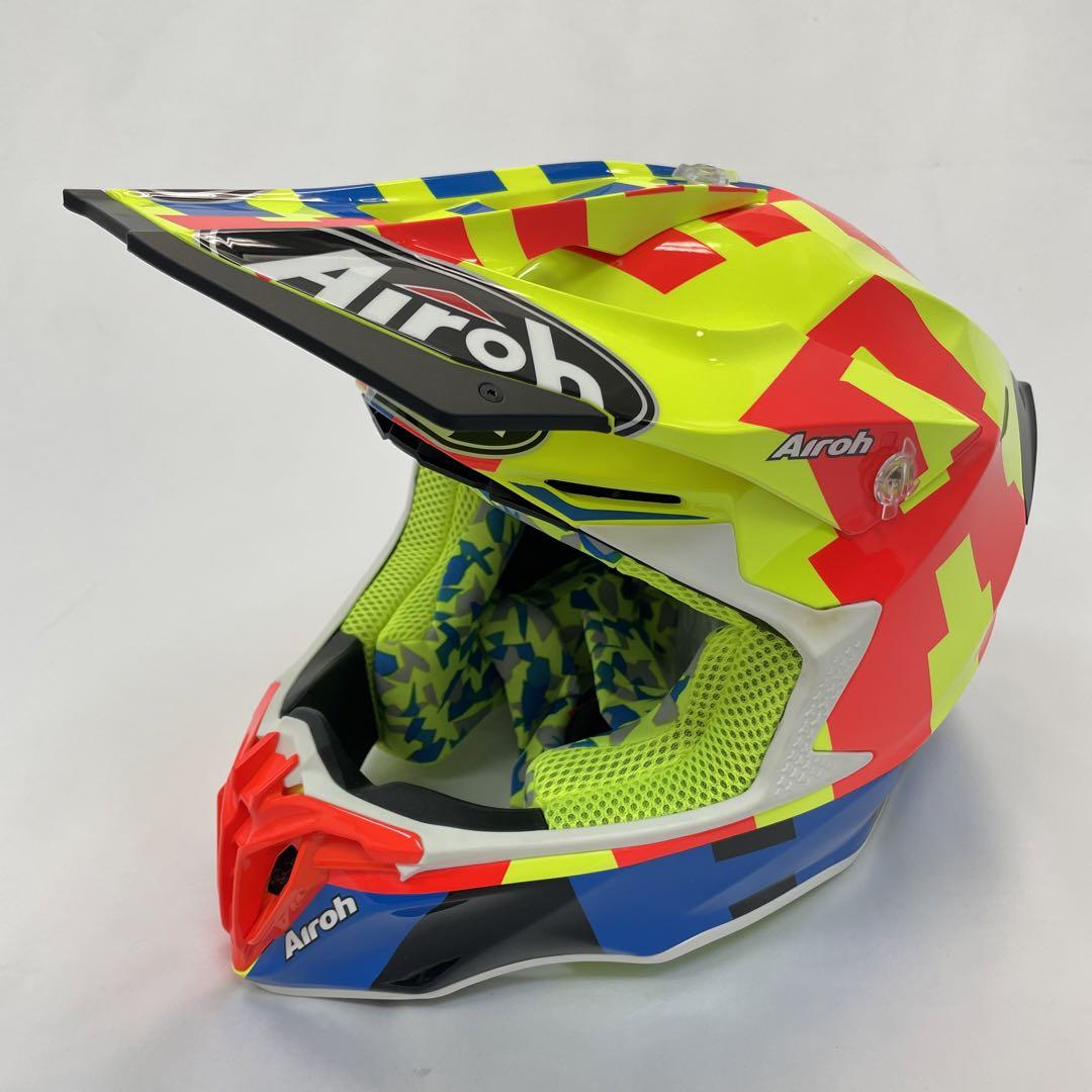 新品Airoh アイロー Twist2.0グラフィックモトクロスヘルメット 画像2