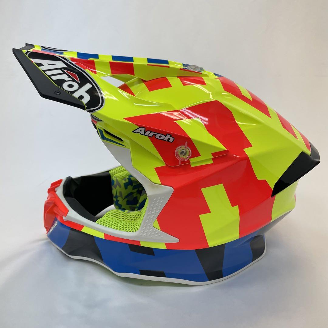 新品Airoh アイロー Twist2.0グラフィックモトクロスヘルメット 画像4