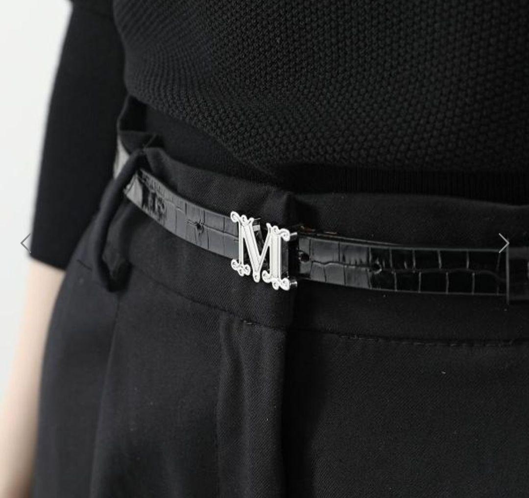【新品、未使用】MAX MARA クロコダイル風 Mロゴベルト　Sサイズ