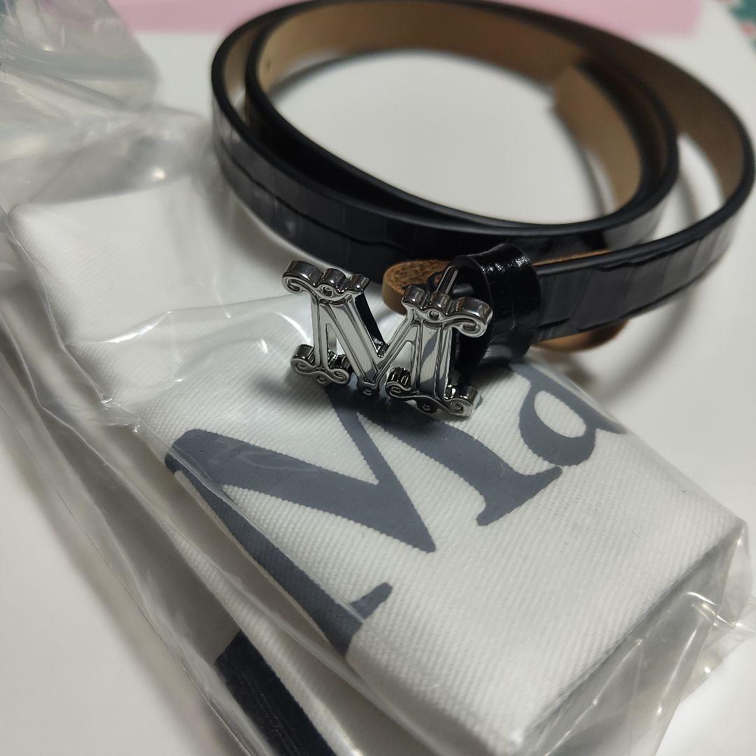 【新品、未使用】MAX MARA クロコダイル風 Mロゴベルト　Sサイズ