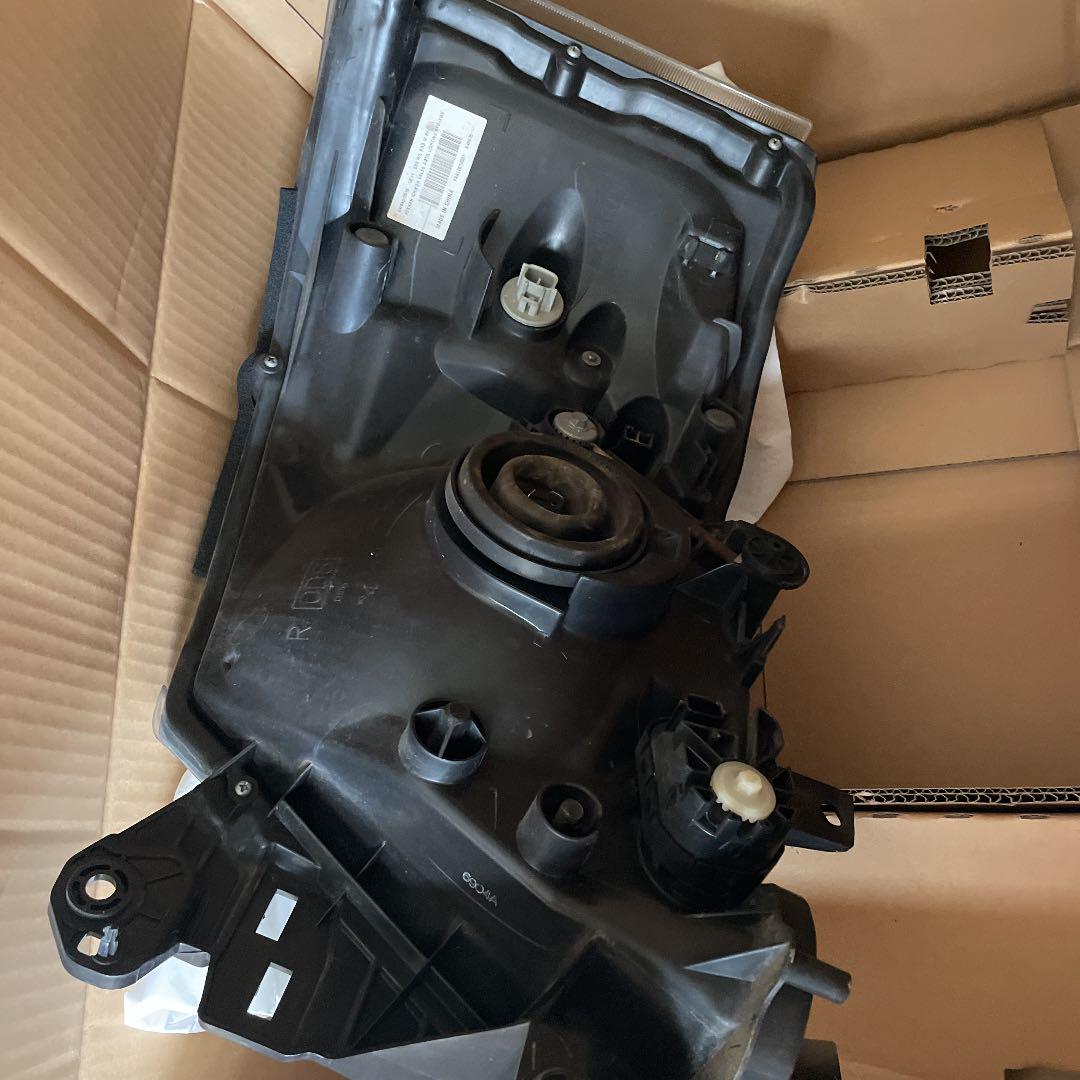 カテゴリー nv350 ライト左右セット hwxJr-m63367286728 前期 くすみ