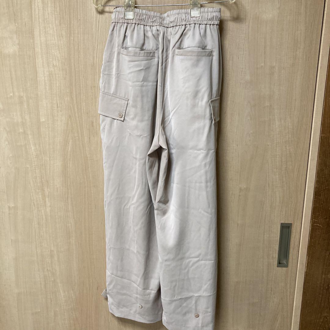 Spick and Span 未使用 パックサテンイージーカーゴパンツ Spick & Span(スピックアンドスパン)の「≪WEB限定追加4予約
