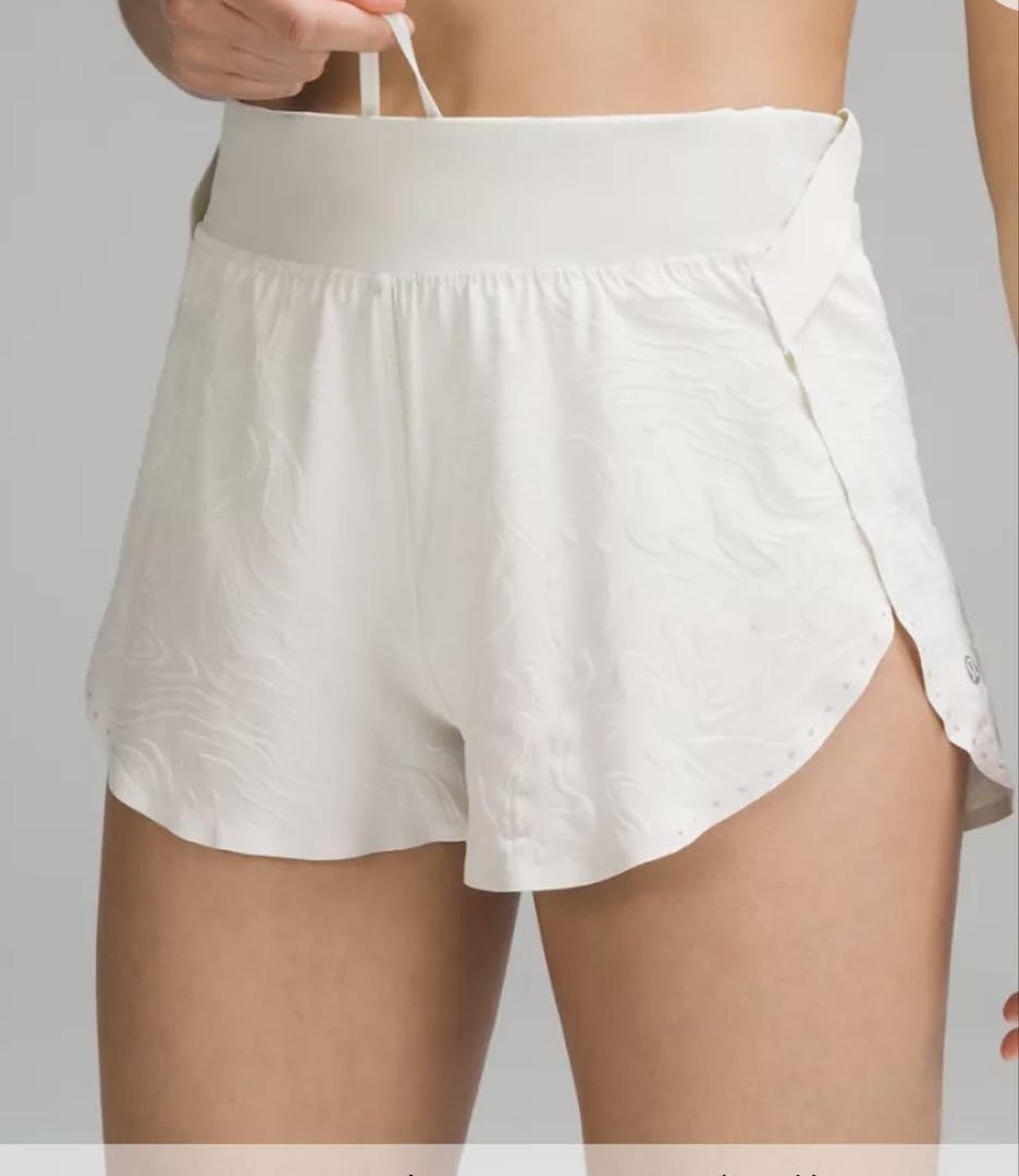 新品 ルルレモン Fast and Free HR Short 2\"（サイズ8）
