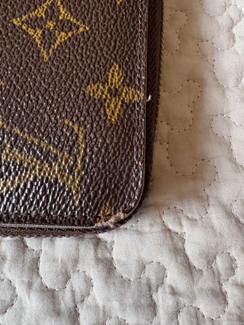 VUITTON モノグラム　長財布