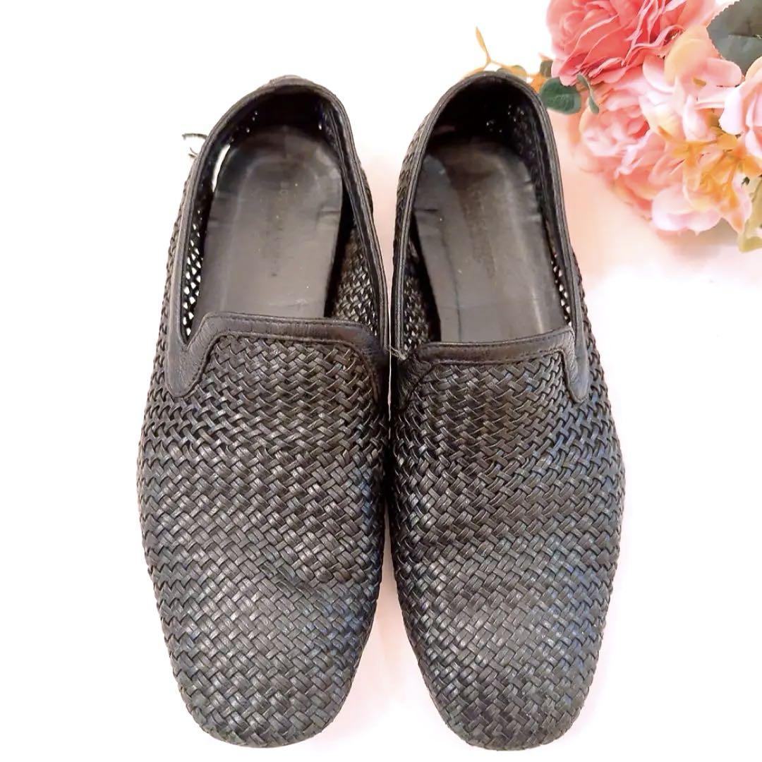 黒 編み込みデザイン 靴　ボッテガ・ヴェネタ　夏BOTTEGA VENETA