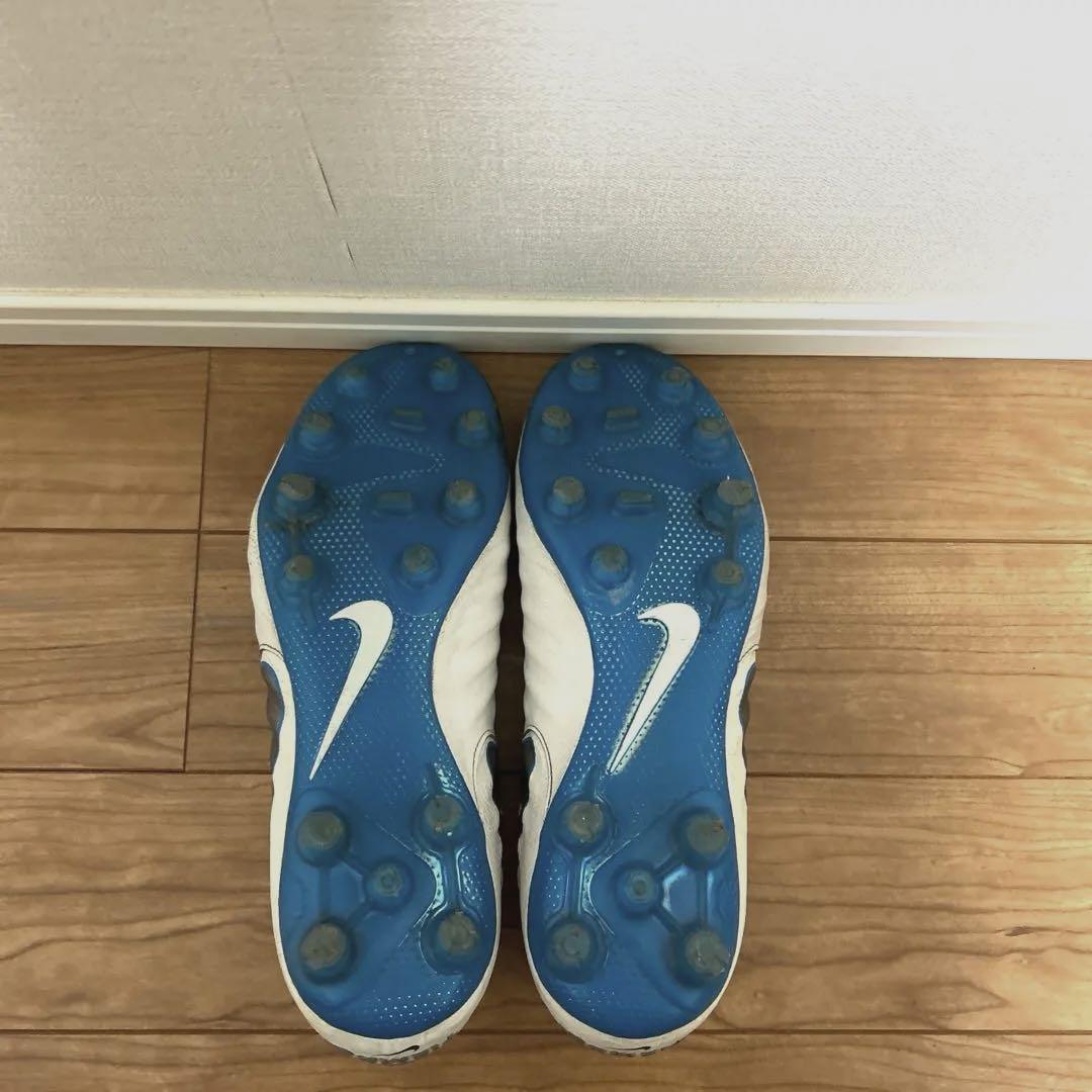 Nike サッカースパイク　ティエンポレジェンド7 HG