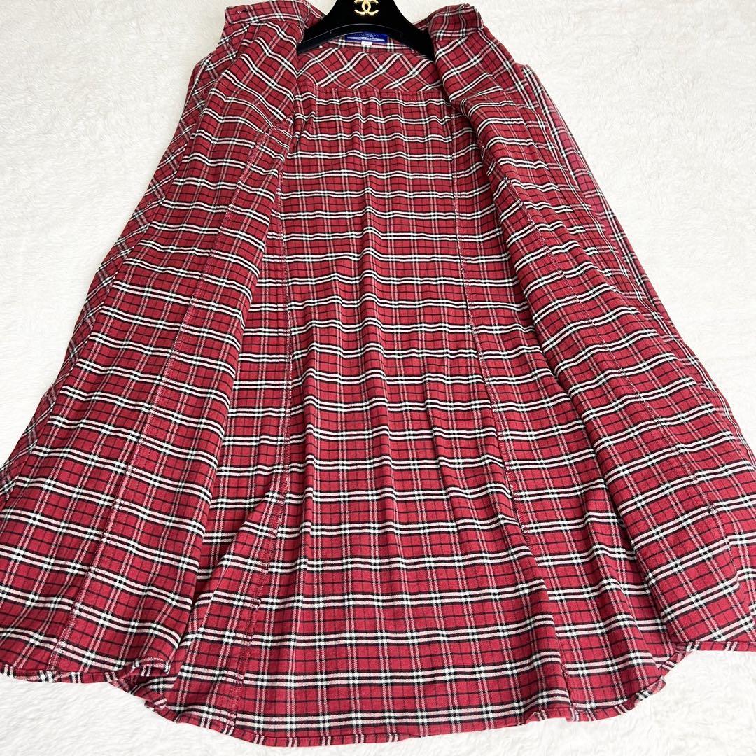 人気✨　バーバリーブルーレーベル　ひざ丈ワンピース　Mサイズ　ノバチェック　赤 美品【バーバリーブルーレーベル】ひざ丈シャツワンピース