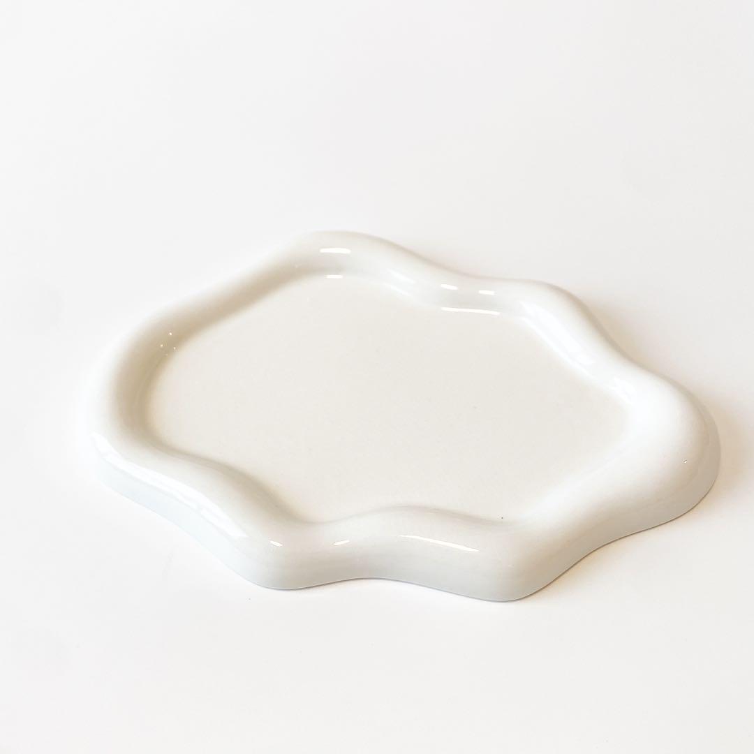 白い陶器の手形トレイ ring_tray_ss1100_1024x.jpg?v=