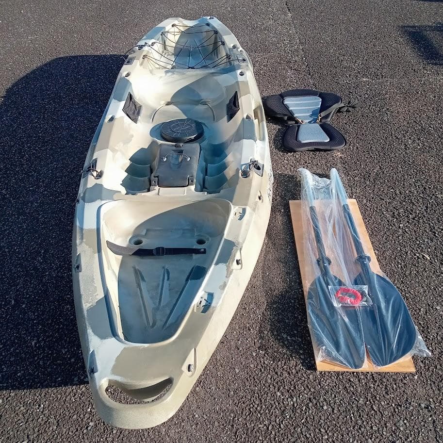 【中古良品】　フィールフリー　モーケン１０　新品パドル　車輪付で便利　神奈川県