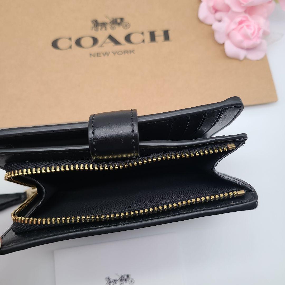 新品 COACH コーチ 折り財布 正規品 - メルカリ