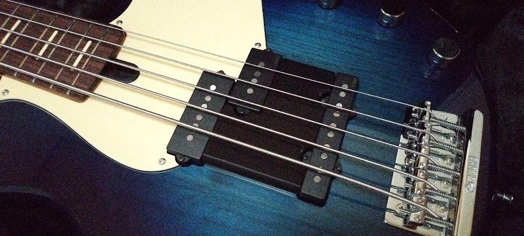 (美品) YAMAHA BBP35 5弦ベース (Moonlight Blue)