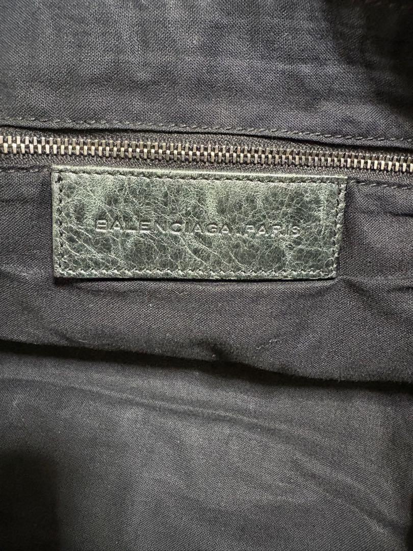 BALENCIAGA　ザ・デイ　ショルダーバッグ