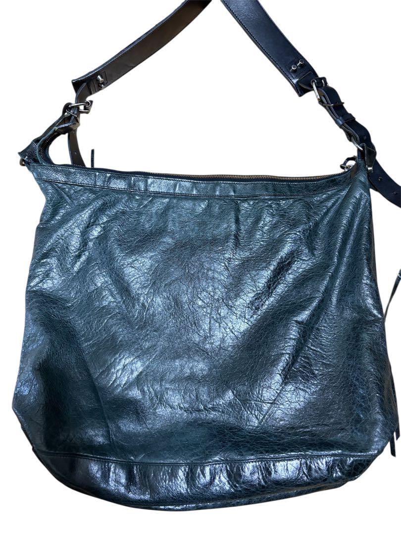 BALENCIAGA　ザ・デイ　ショルダーバッグ