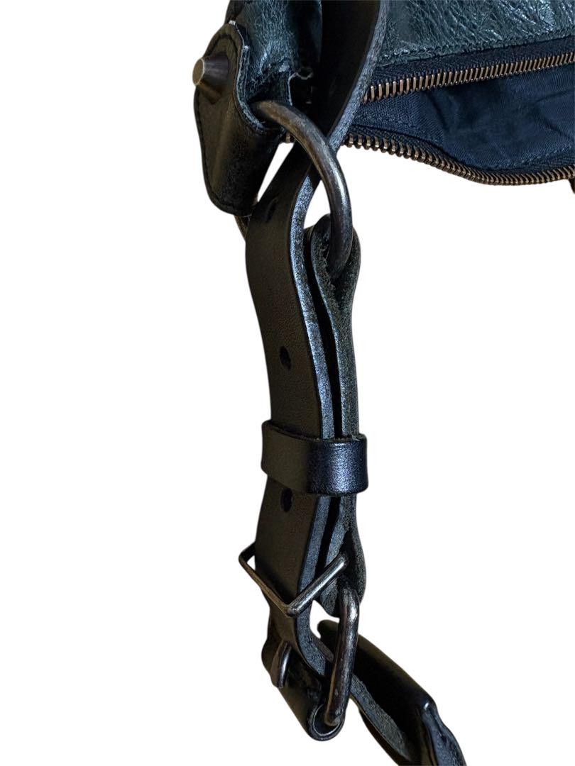 BALENCIAGA　ザ・デイ　ショルダーバッグ