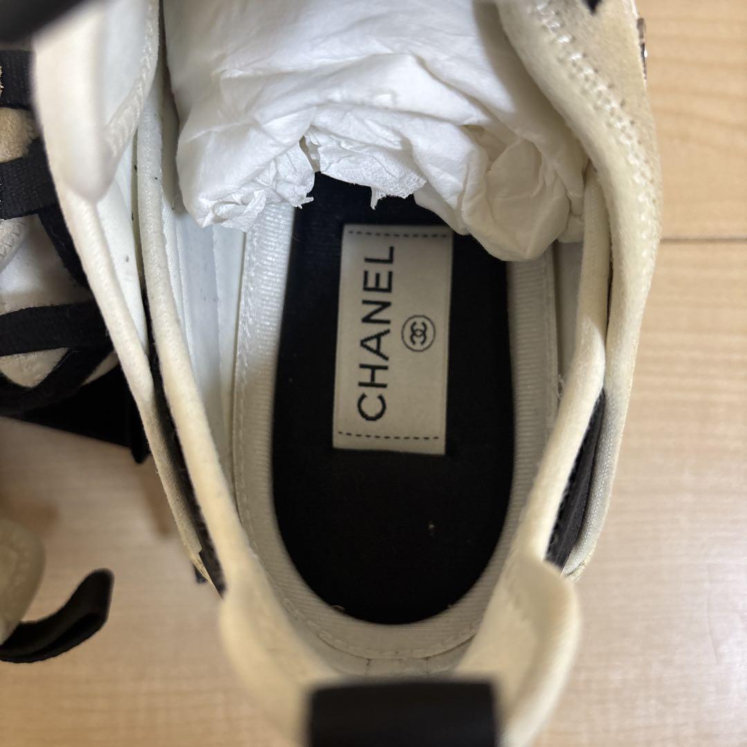 CHANEL