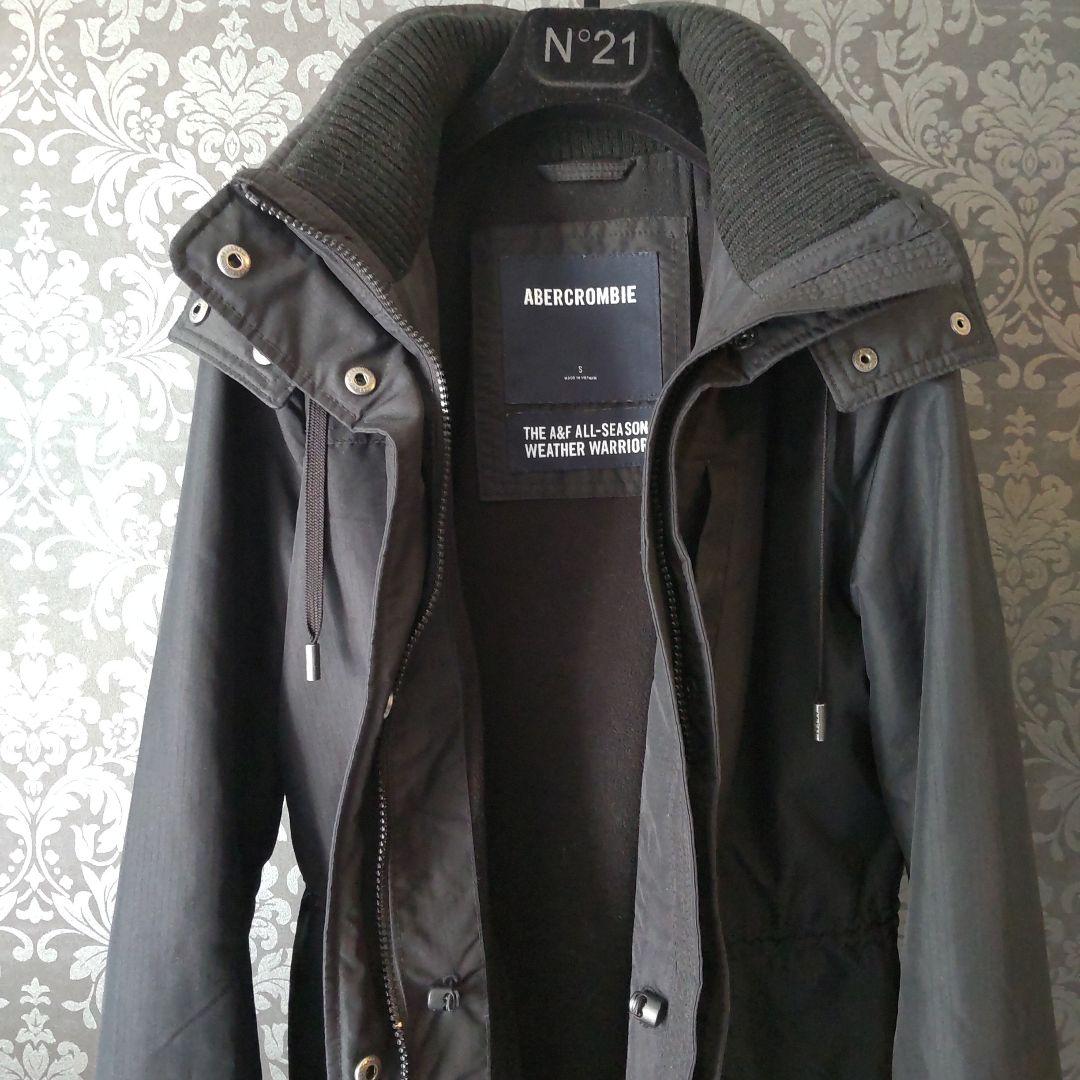 アバクロンビー &フィッチ アウター Sサイズ ネイビー