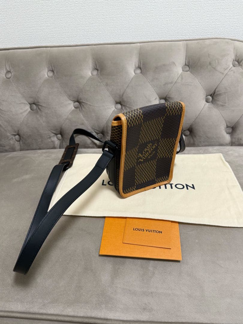 極上美品✨ ルイヴィトン アマゾン スリングバッグ NIGO N40357