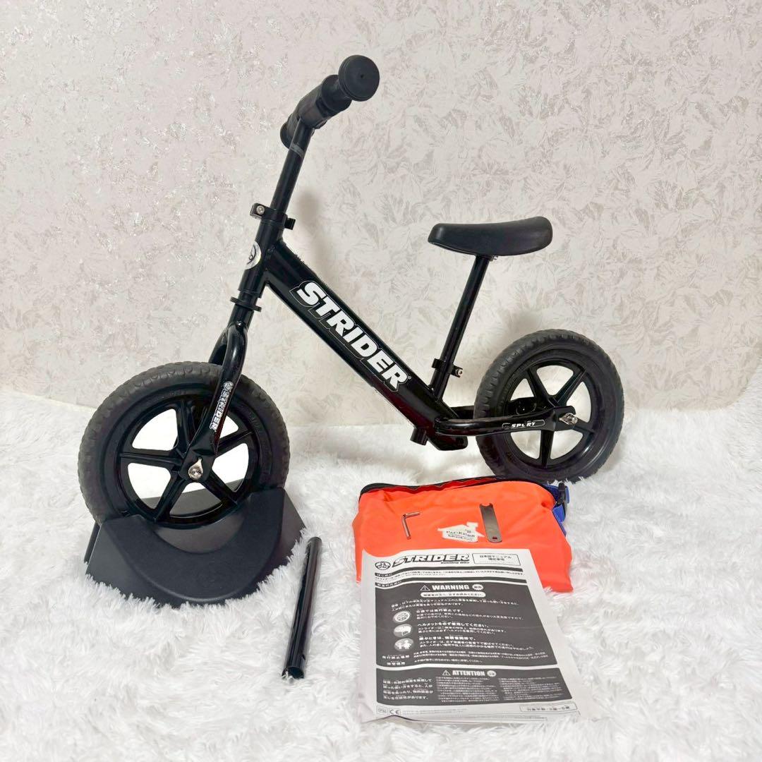 【日本正規品】ストライダー 12 スポーツ ブラック【付属品・説明書付】