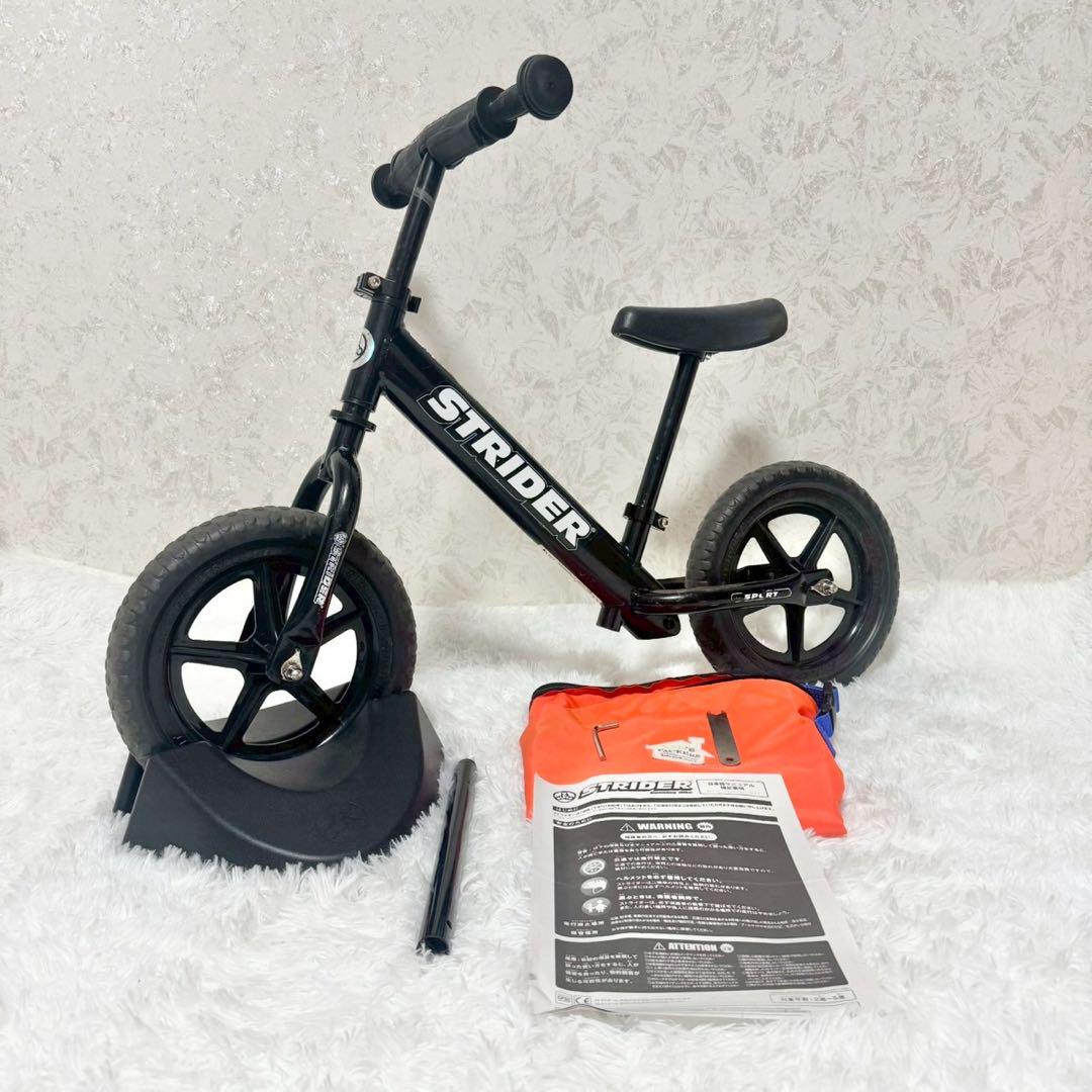 【日本正規品】ストライダー 12 スポーツ ブラック【付属品・説明書付】
