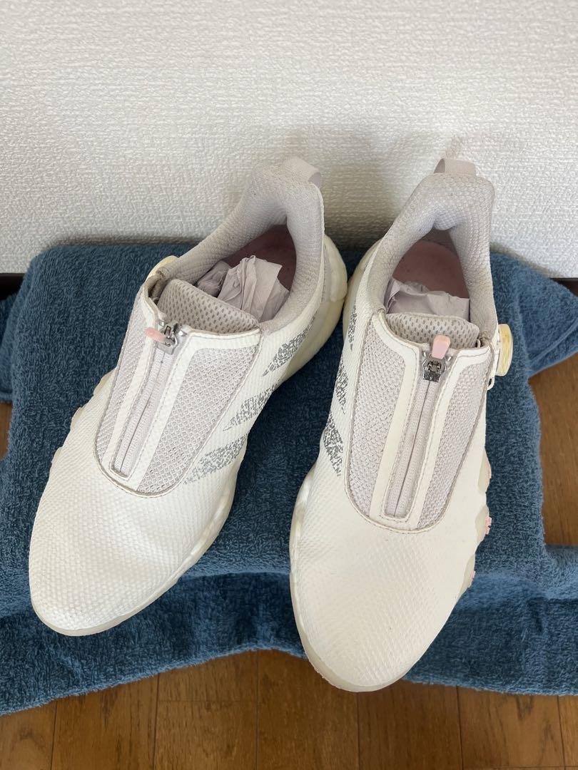 人気　adidas  アディダスコードカオス　ピンク24.5