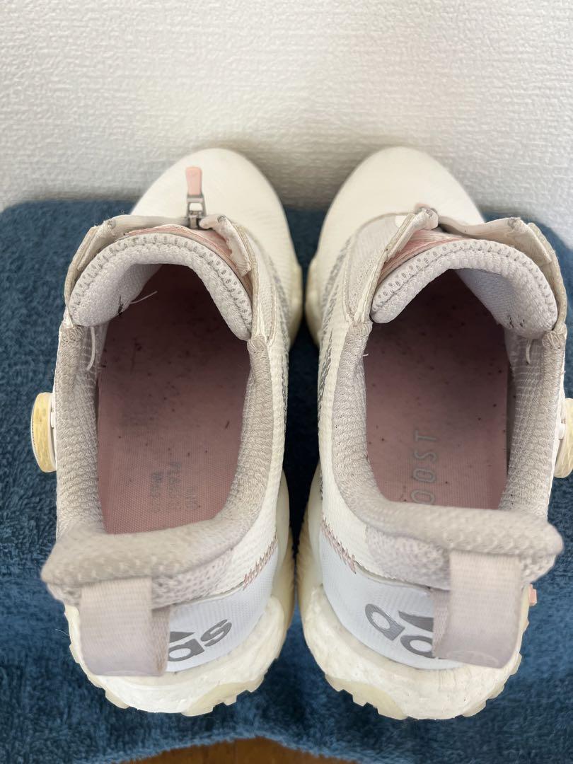 人気　adidas  アディダスコードカオス　ピンク24.5