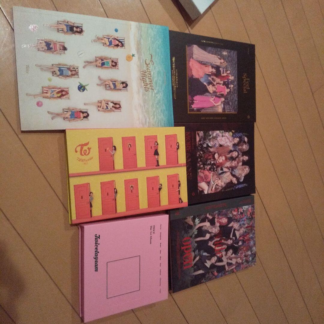 TWICEアルバムまとめ売り！！ TWICE アルバム まとめ売り トレカ 特典付き