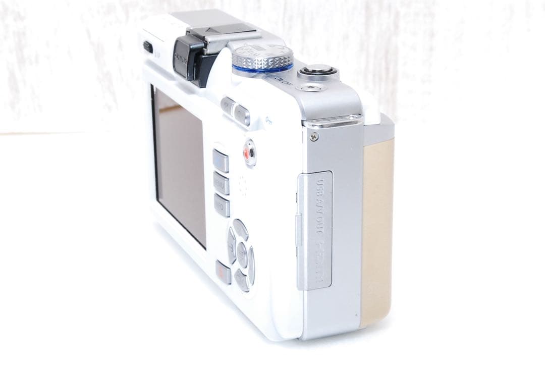 ❤️美品❤️ショット数少❤️ダブルレンズ❤️付属品多数 OLYMPUS E-PL1 ❤️美品❤️ショット数少❤️ダブルレンズ❤️付属品多数 OLYMPUS E-PL1