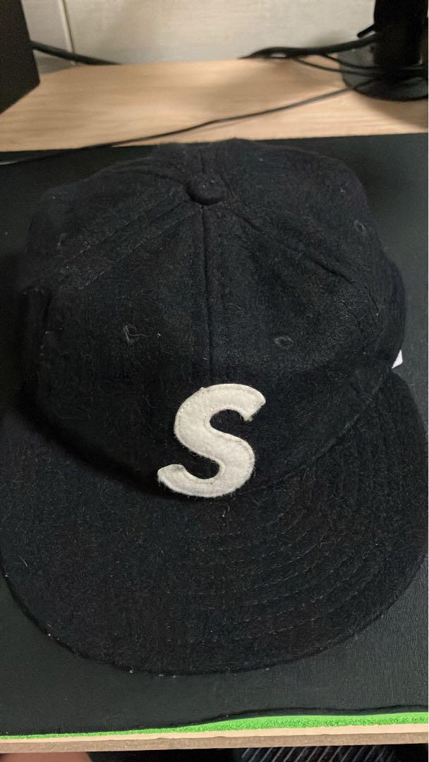Supreme S刺繍 キャップ 黒 - メルカリ