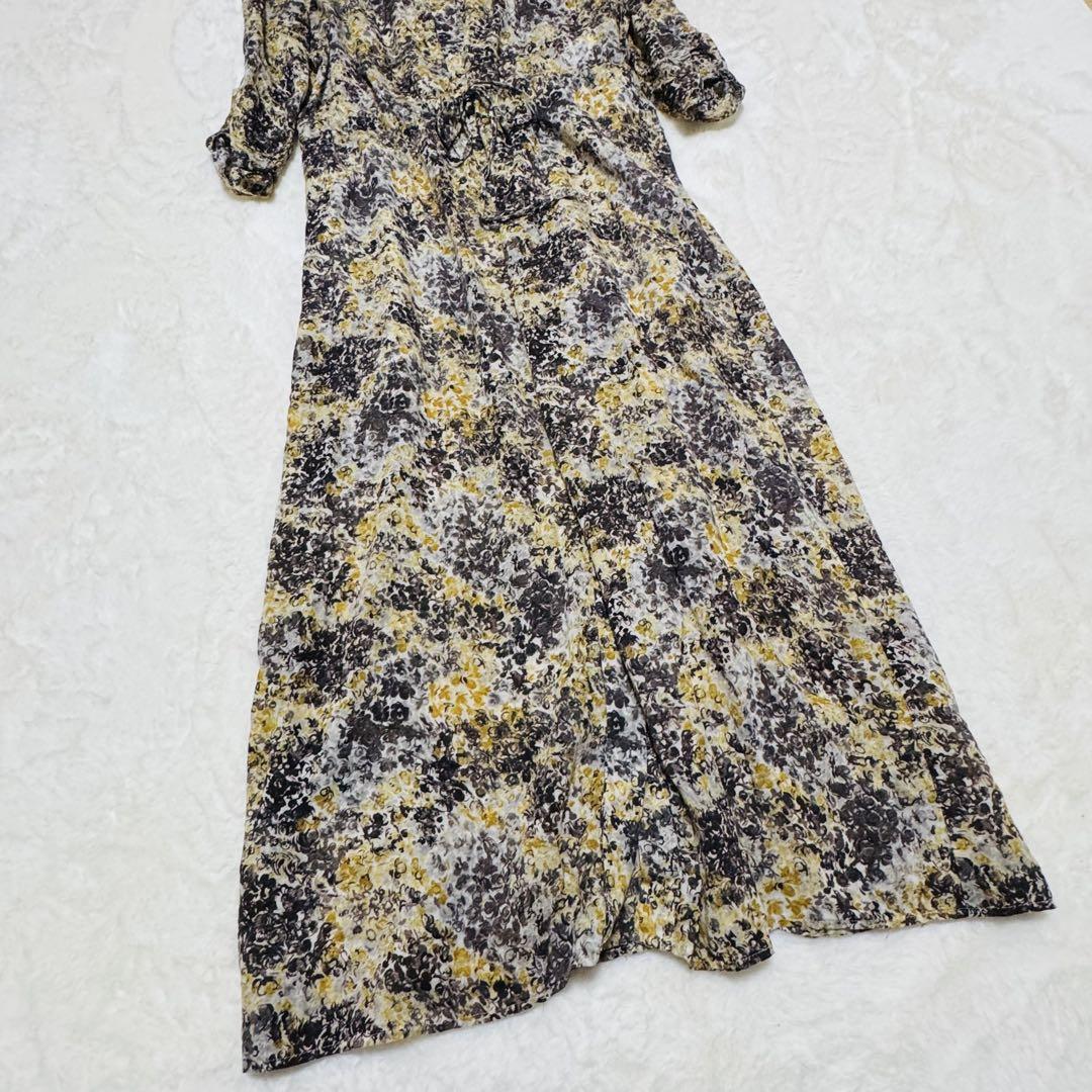 23区 ＬＩＢＥＲＴＹフラワープリントワンピース Mサイズ　リバティ38 23区 LIBERTYフラワープリントワンピース Mサイズ