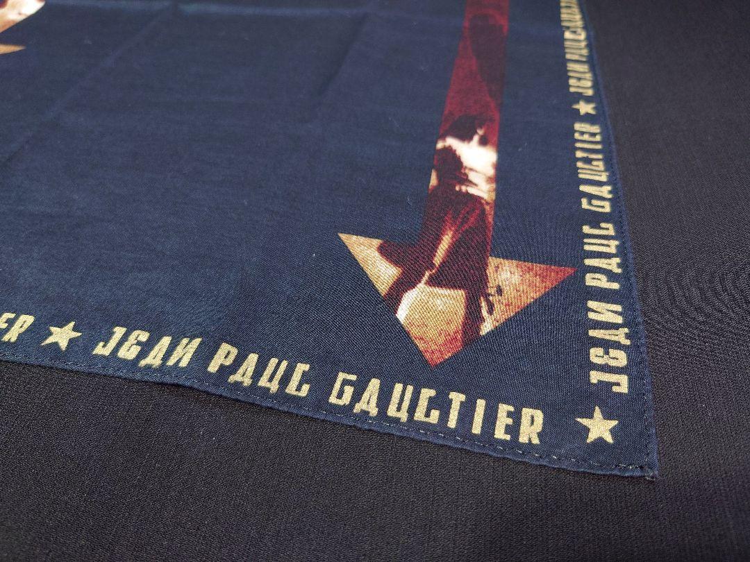Jean Paul Gaultier 矢印＆女性柄ハンカチ 色違い2枚組色褪せ有 小物