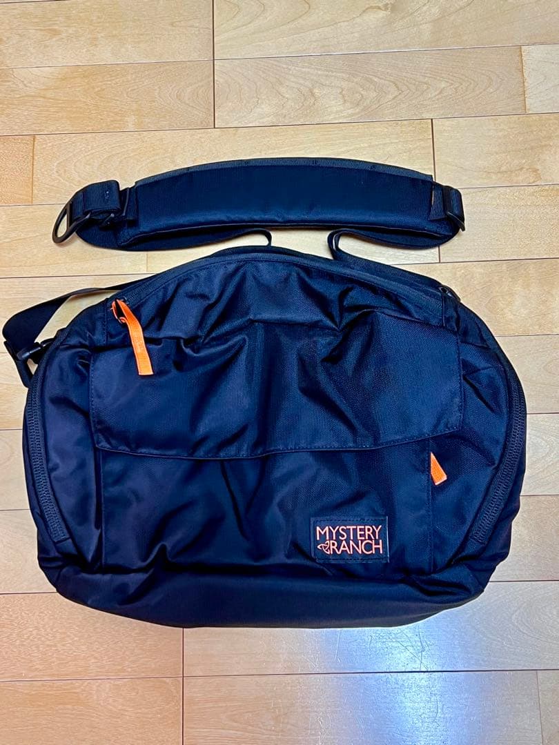 ミステリーランチ ディストリクト プロ ブラック目立った傷や汚れなし