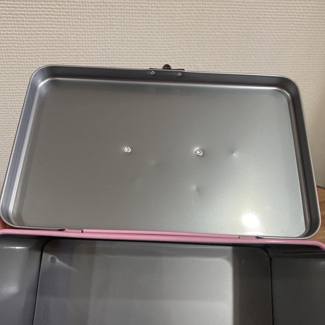 ハローキティ　キティ　りんご　花　キティ缶　収納ボックス　HELLO　KITTY ハローキティ キティ りんご 花 キティ缶 収納ボックス HELLO