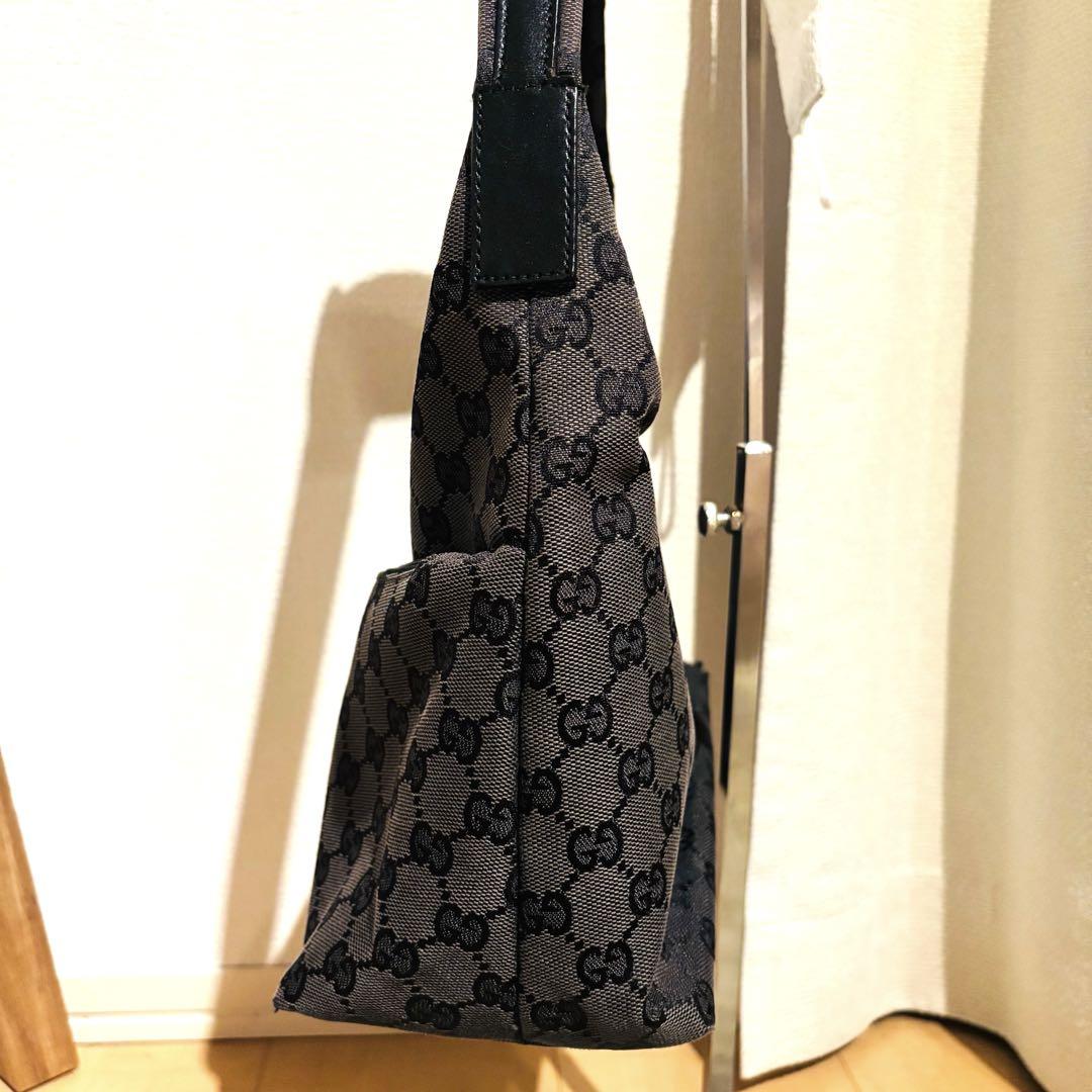 GUCCI グッチ ワンショルダーバッグ ハーフムーン GG柄