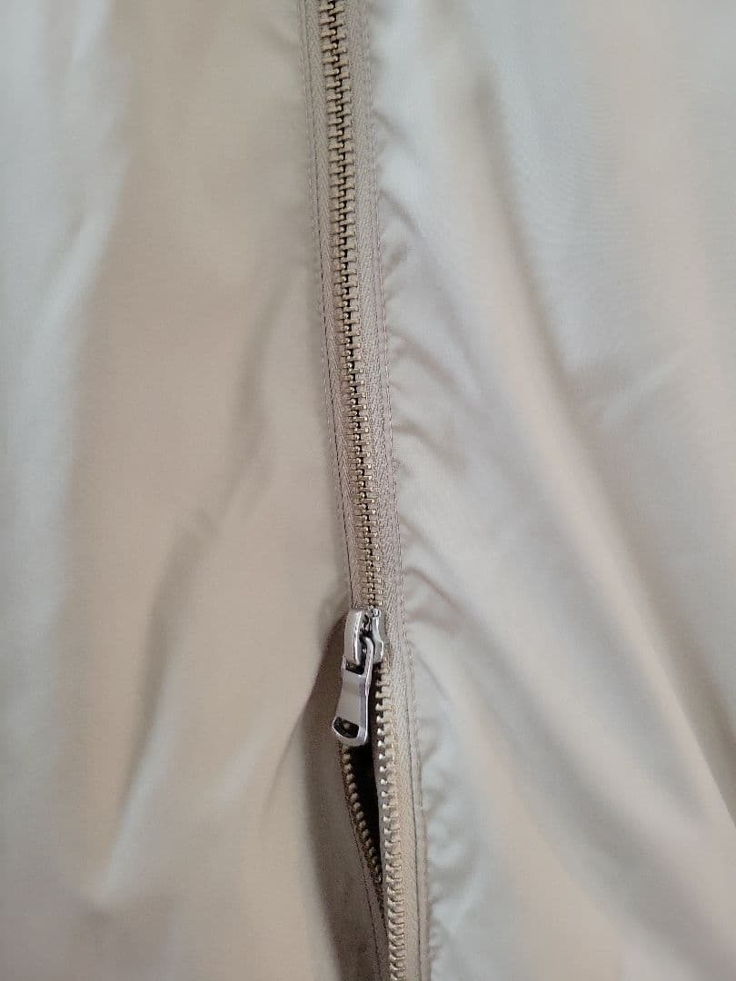 HAKUU ダウンジャケットplage ベージュ F 試着のみ 美品 HAKUU ダウンジャケットplage ベージュ F 試着のみ 美品