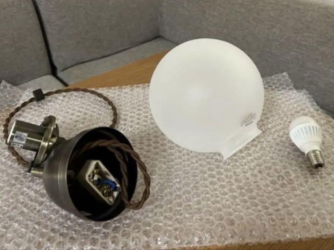 Orelia ペンダントライト LED電球付き